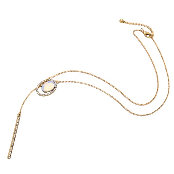 Blue crystal diamond statement necklace - Picture 4 of 5